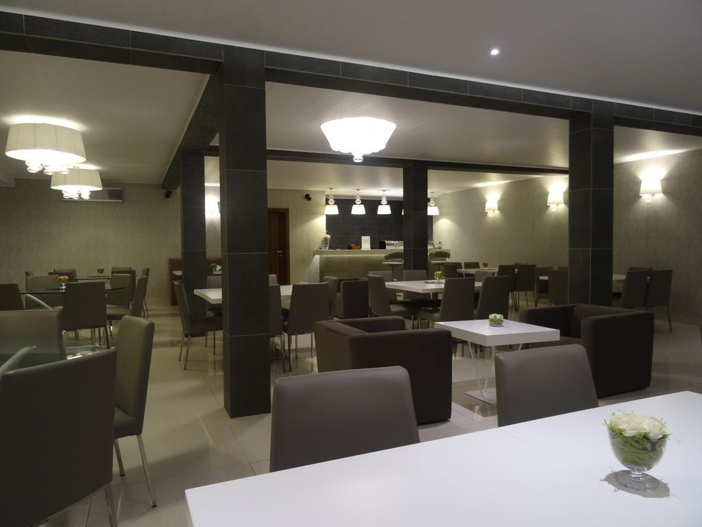 The Hub Hotel New England 외부 사진