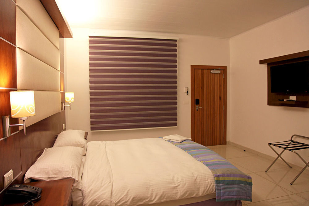 The Hub Hotel New England 외부 사진